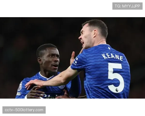 老球场不变回忆：回顾红魔客战埃弗顿